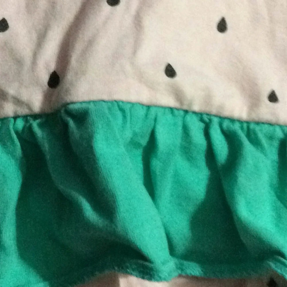 Carter’s onesie size 6 months - Picture 2 of 4